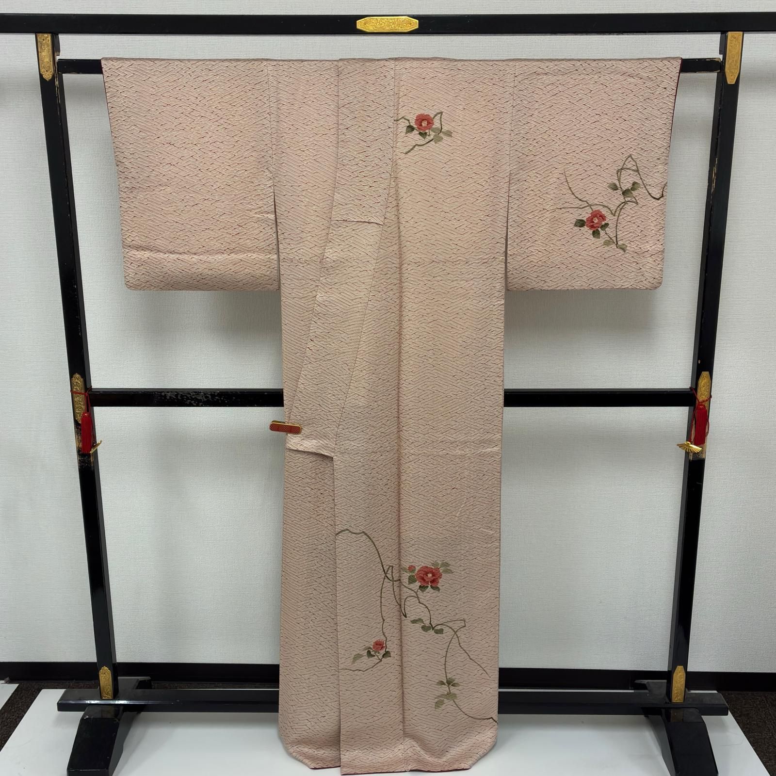 逸品 付下げ 正絹 叩き染め 美しい草花の染め 紋なし 着物 F-6029