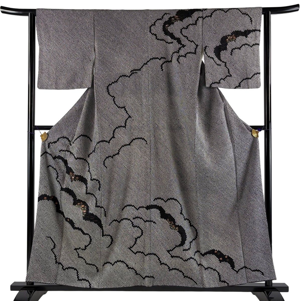 【美品】 訪問着 身丈157cm 裄丈63cm S 袷 雲文 草花 総絞り 金糸 黒 正絹 秀品 【中古】 8,378円