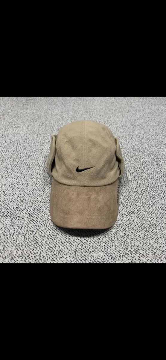 ナイキ イヤーフラップ