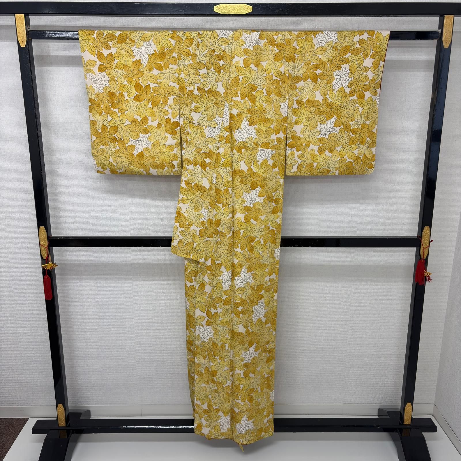 小紋 正絹 染めの葉尽くし 着物 N-0267 - メルカリ