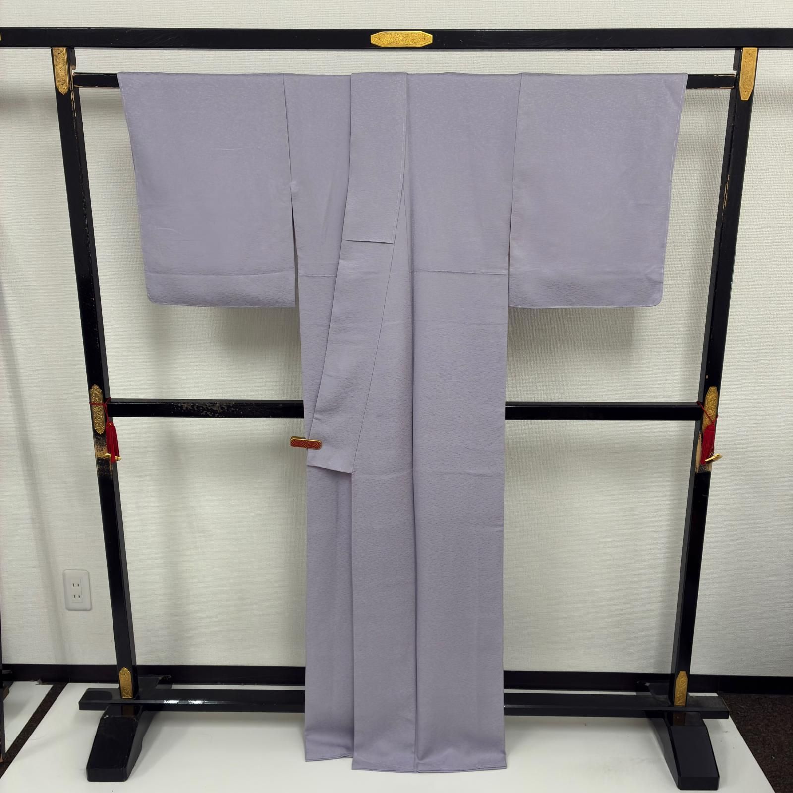 色無地 裄65.5 正絹 しつけ糸 美しい色味 袷 着物 d-2169 - メルカリ