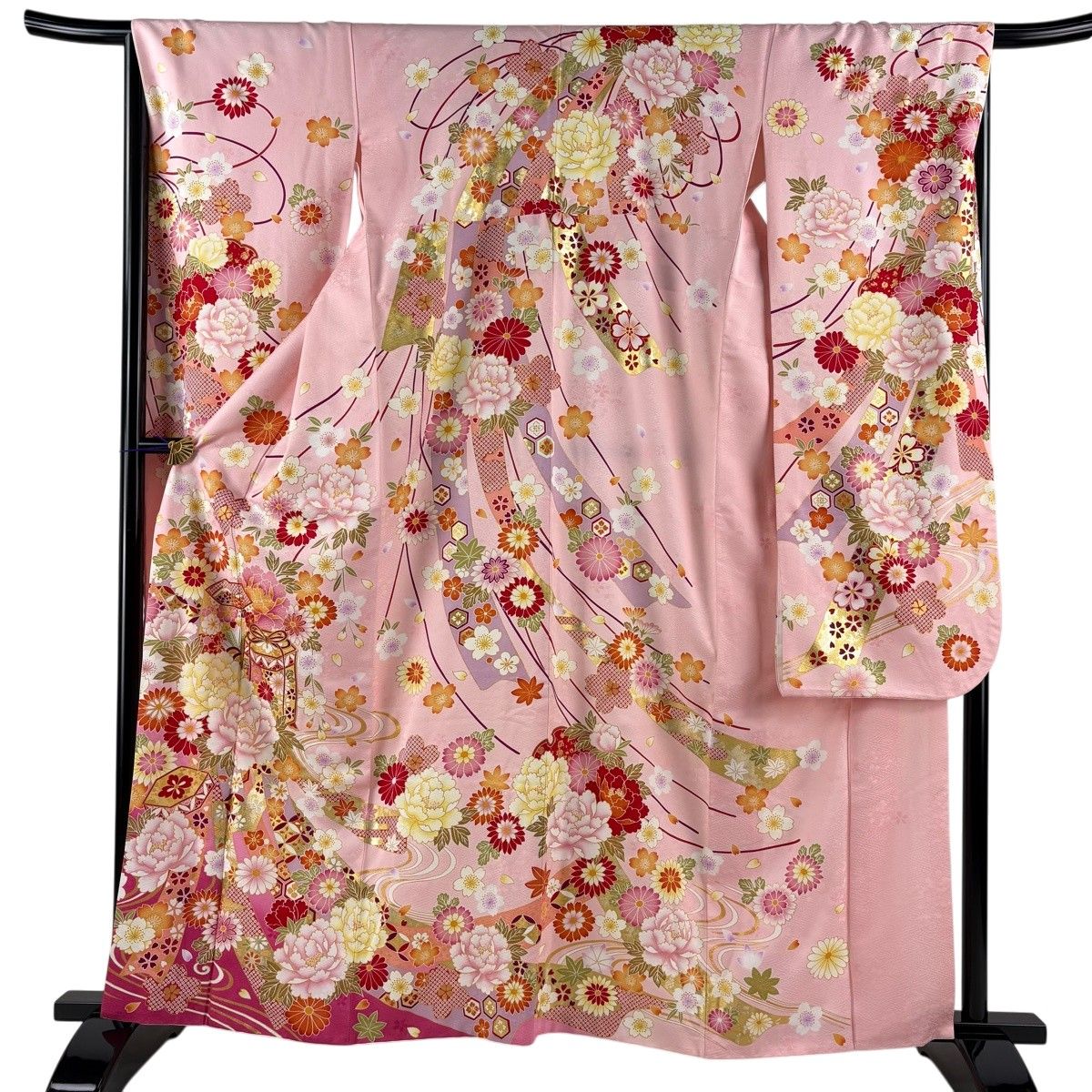 【美品】 振袖 身丈161.5cm 裄丈67cm M 袷 貝桶 牡丹 金彩 ピンク 正絹 名品 【中古】 12,638円