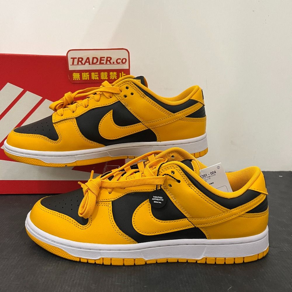 06w21883 Nike Dunk Low 