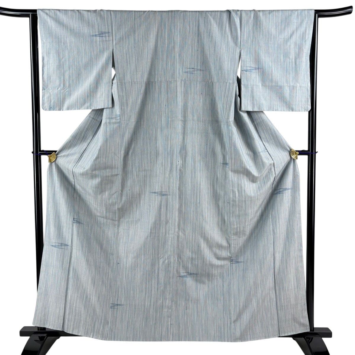 紬 身丈160.5cm 裄丈64.5cm M 袷 草木染 落款 縦縞 霞 青灰色 正絹 名品 【中古】