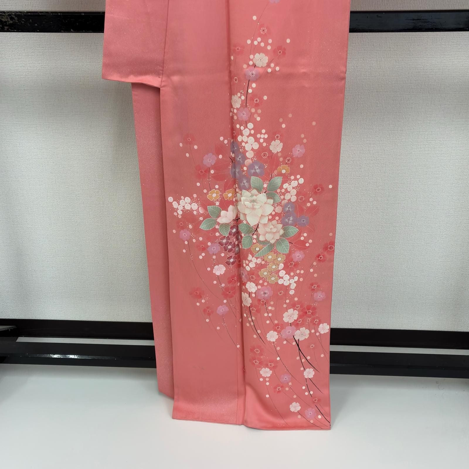付下げ 上品な花柄の染め 紋無し 正絹 着物 MK-5247 - メルカリ