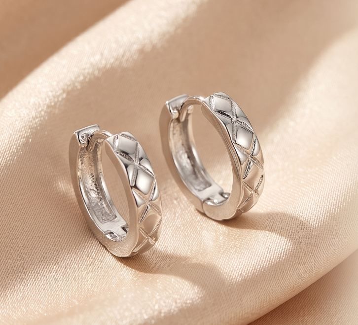 https://assets.mercari-shops-static.com/-/large/plain/2JUgtE9sRKp5F7G4hXZM53.jpg@jpg