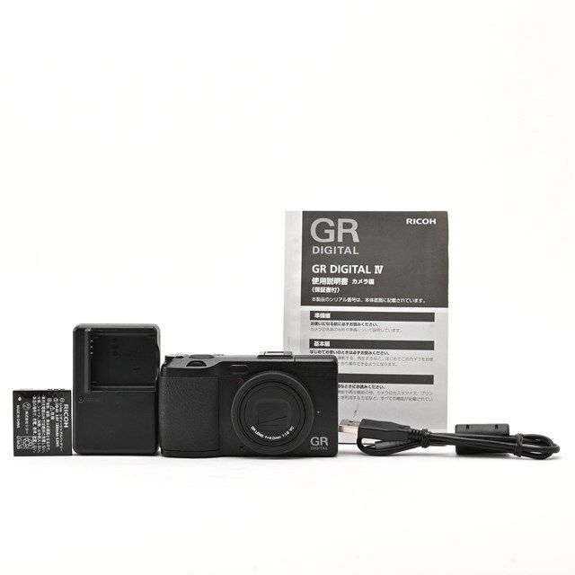 美品＞ RICOH GR DIGITAL IV｜高級コンパクトデジタルカメラ