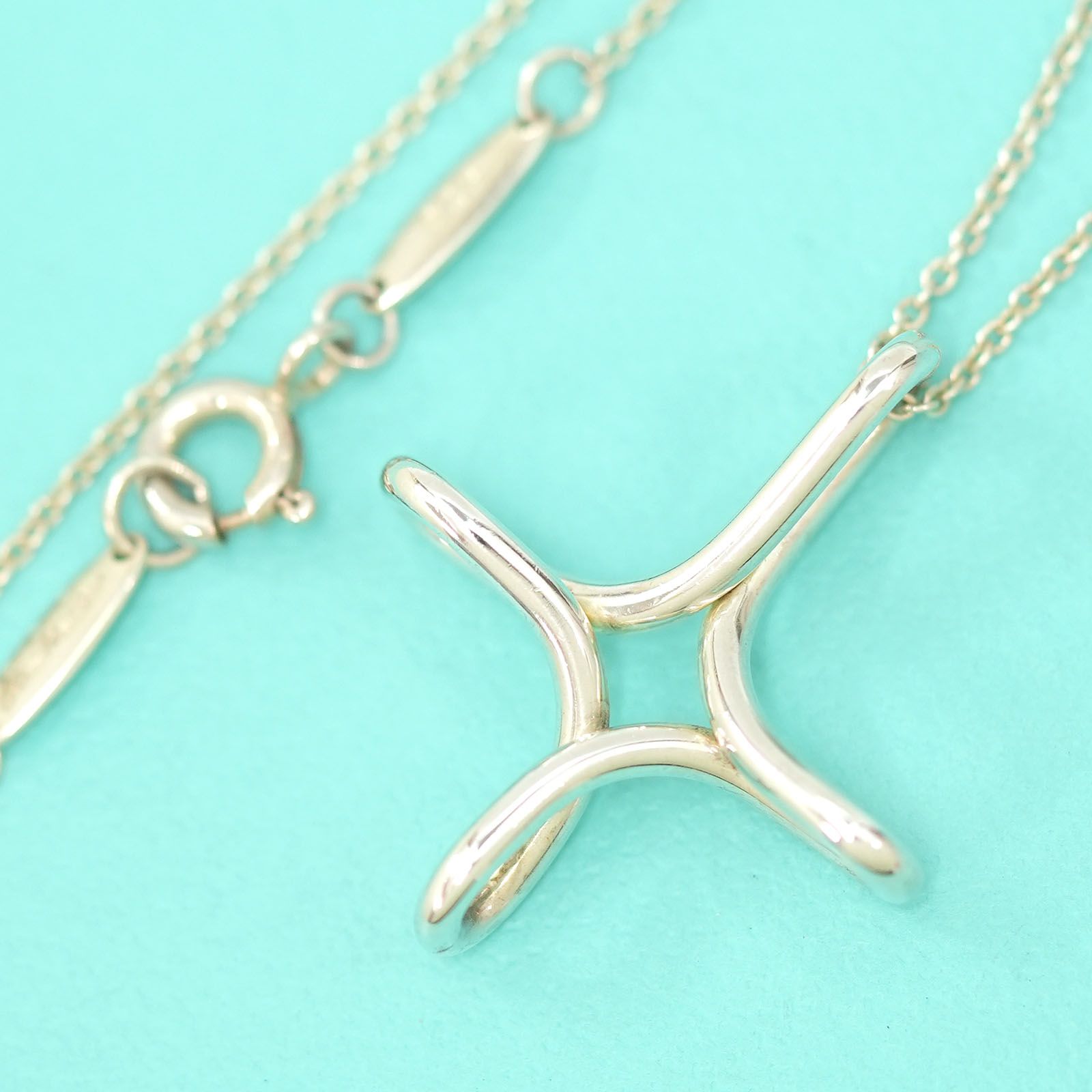 ティファニー Tiffany & Co. インフィニティクロス ネックレス