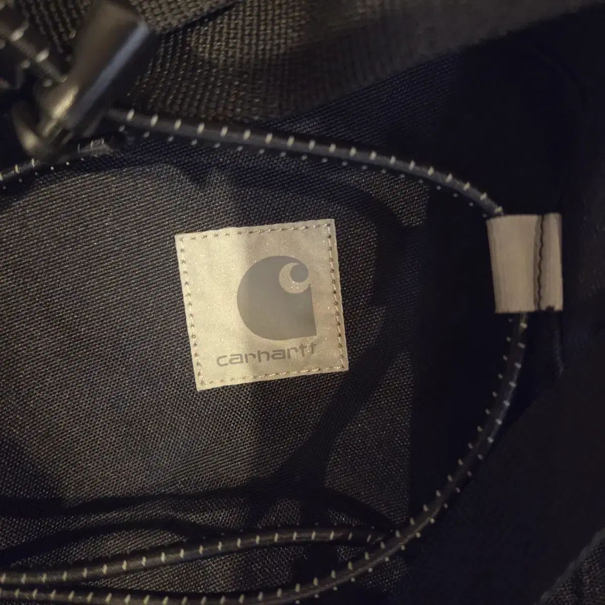 Carhartt WIP リフレクティブ キックフリップ バックパック