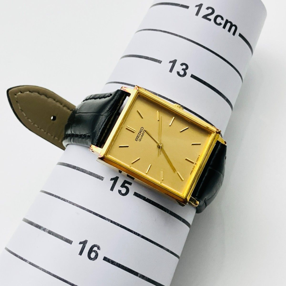 稼働】セイコー SEIKO 2C21-5180 腕時計 スクエア ゴールド 金色