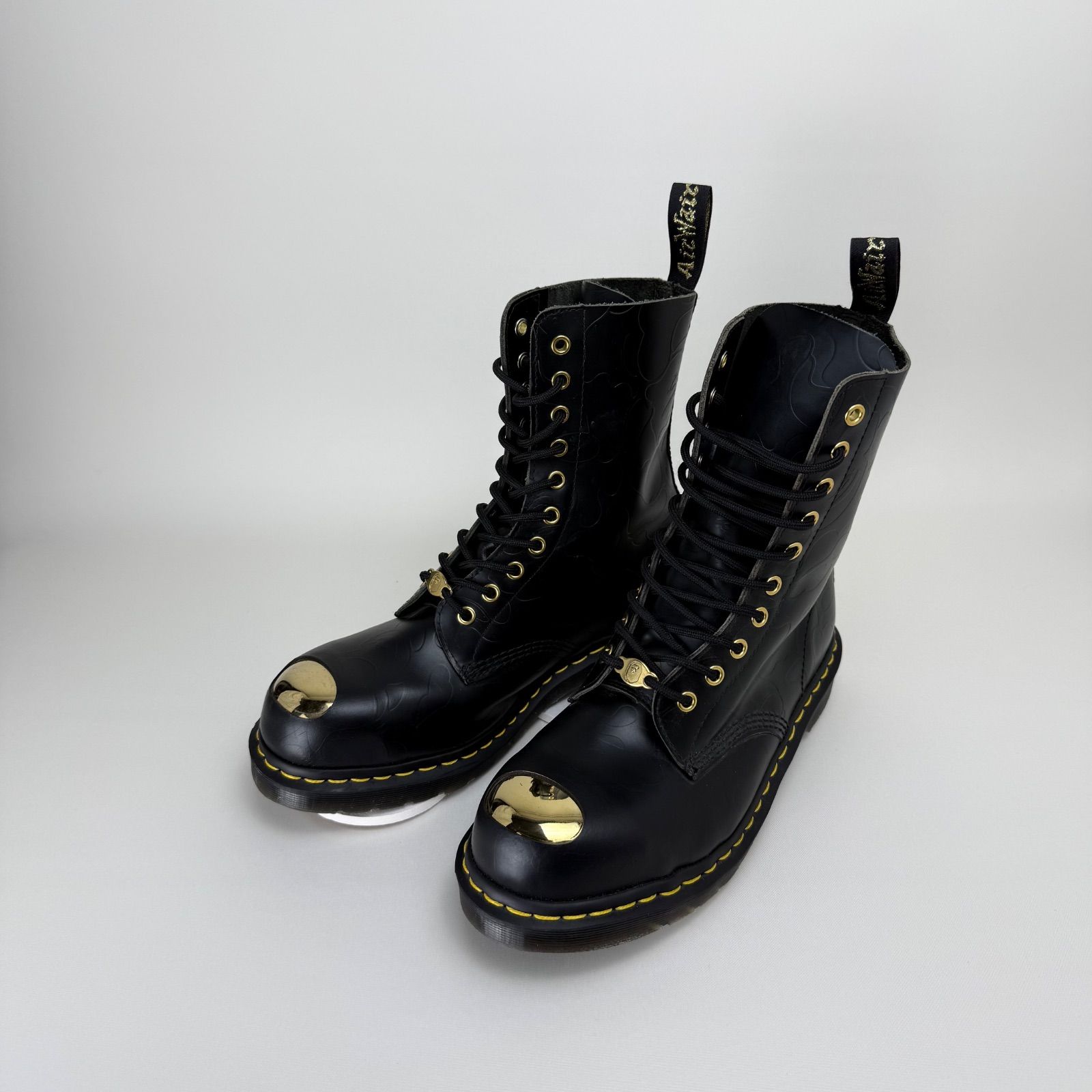 Dr.Martens × A BATHING APE 2018 archive ABC 10 HOLE STEEL TOE CAP UK7 BAPE 1490 ドクターマーチン アベイシングエイプ 10ホール ブーツ スチールトゥ 迷彩型押 NIGO 裏原 Dr.Martens × A BATHING APE 2018 archive ABC 10 HOLE STEEL TOE CAP UK7 BAPE 1490 ドクターマーチン アベイシングエイプ 10ホール ブーツ スチールトゥ 迷彩型押 NIGO 裏原