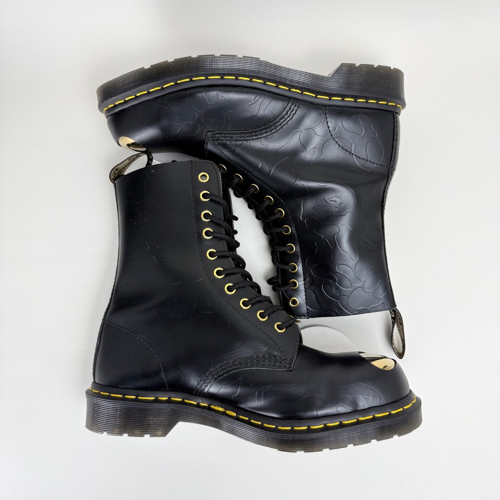 Dr.Martens × A BATHING APE 2018 archive ABC 10 HOLE STEEL TOE CAP UK7 BAPE 1490 ドクターマーチン アベイシングエイプ 10ホール ブーツ スチールトゥ 迷彩型押 NIGO 裏原 Dr.Martens × A BATHING APE 2018 archive ABC 10 HOLE STEEL TOE CAP UK7 BAPE 1490 ドクターマーチン アベイシングエイプ 10ホール ブーツ スチールトゥ 迷彩型押 NIGO 裏原