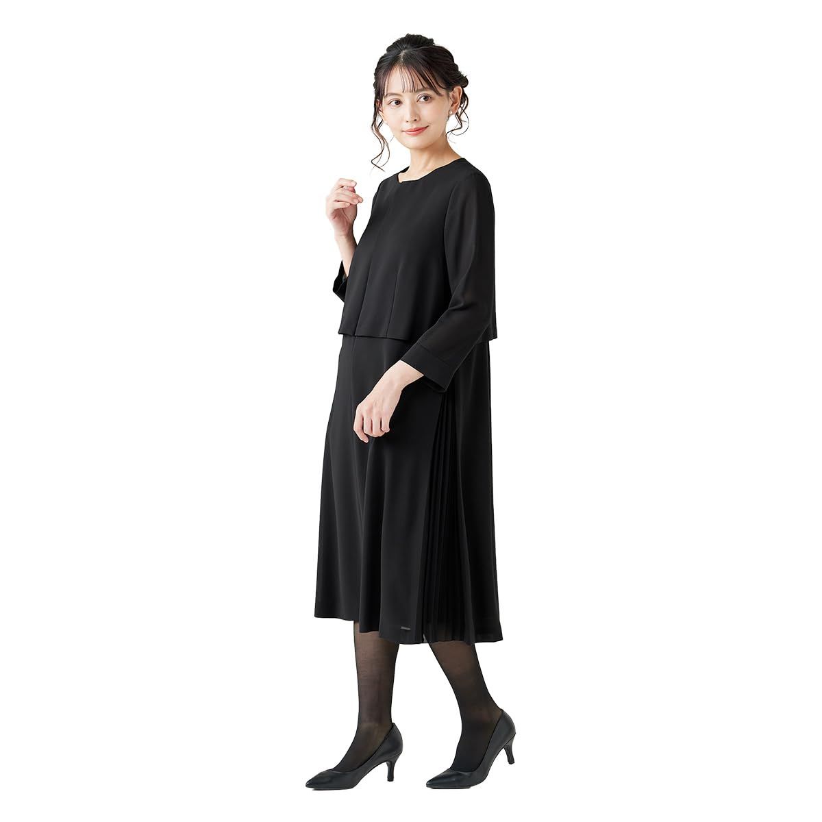 [ビーギャラリー]ブラックフォーマル ワンピース 喪服 サイドプリーツ 夏向け 洗える サマーワンピ 21号 100222667