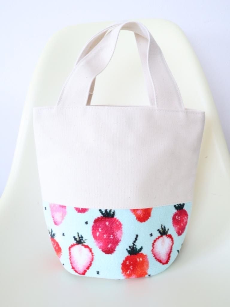 ☆ 【新品】FEILER フェイラー ストロベリードット トートバッグ 日本