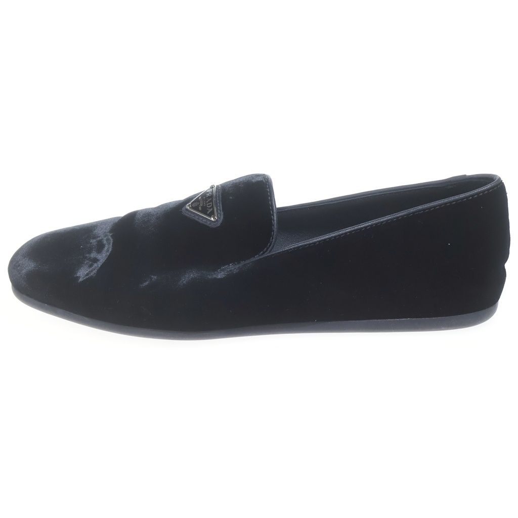PRADA (プラダ) トライアングルロゴ スエード ローファー フラットシューズ スリッポン #8 ブラック 2S2974 35,750円