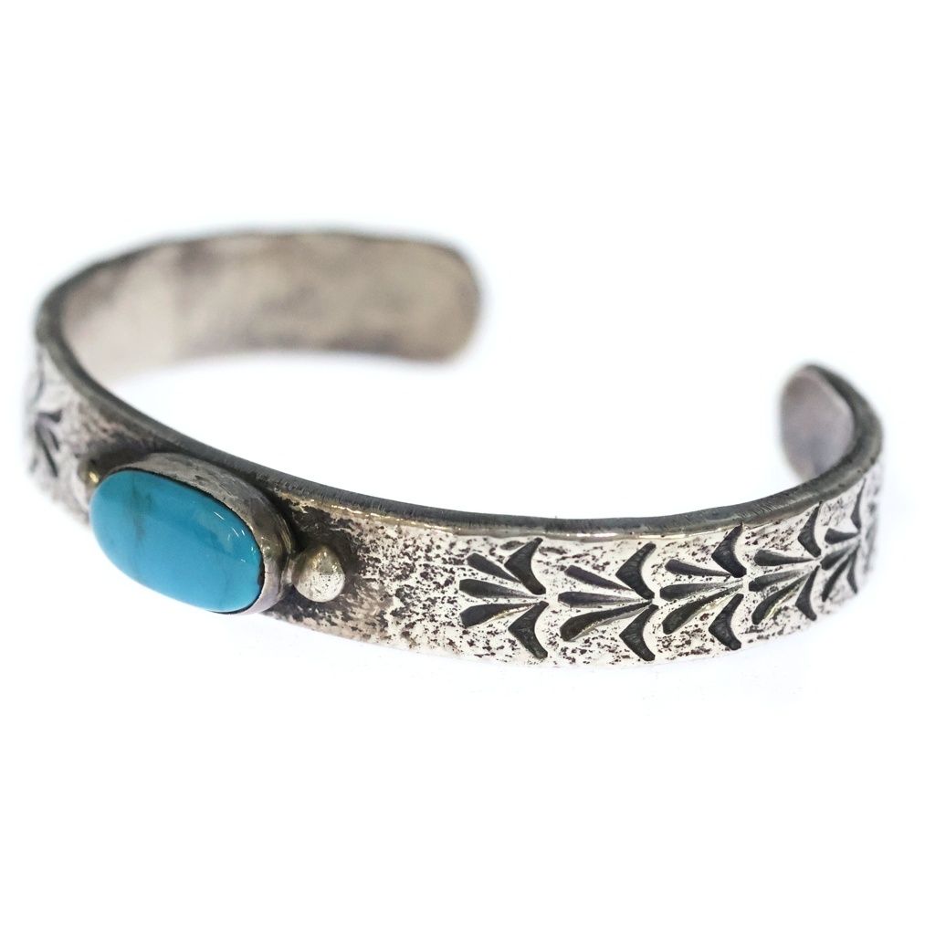INDIAN JEWELRY (インディアンジュエリー) NAVAJO Gary・S・Custer ナバホ族 ゲーリーカスター トゥファキャスト ターコイズ バングル 13,292円