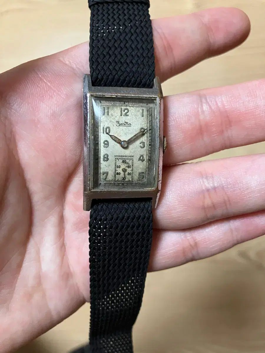 動作不良) 1930年代 ZENTRA ヴィンテージ 手巻き時計 出品