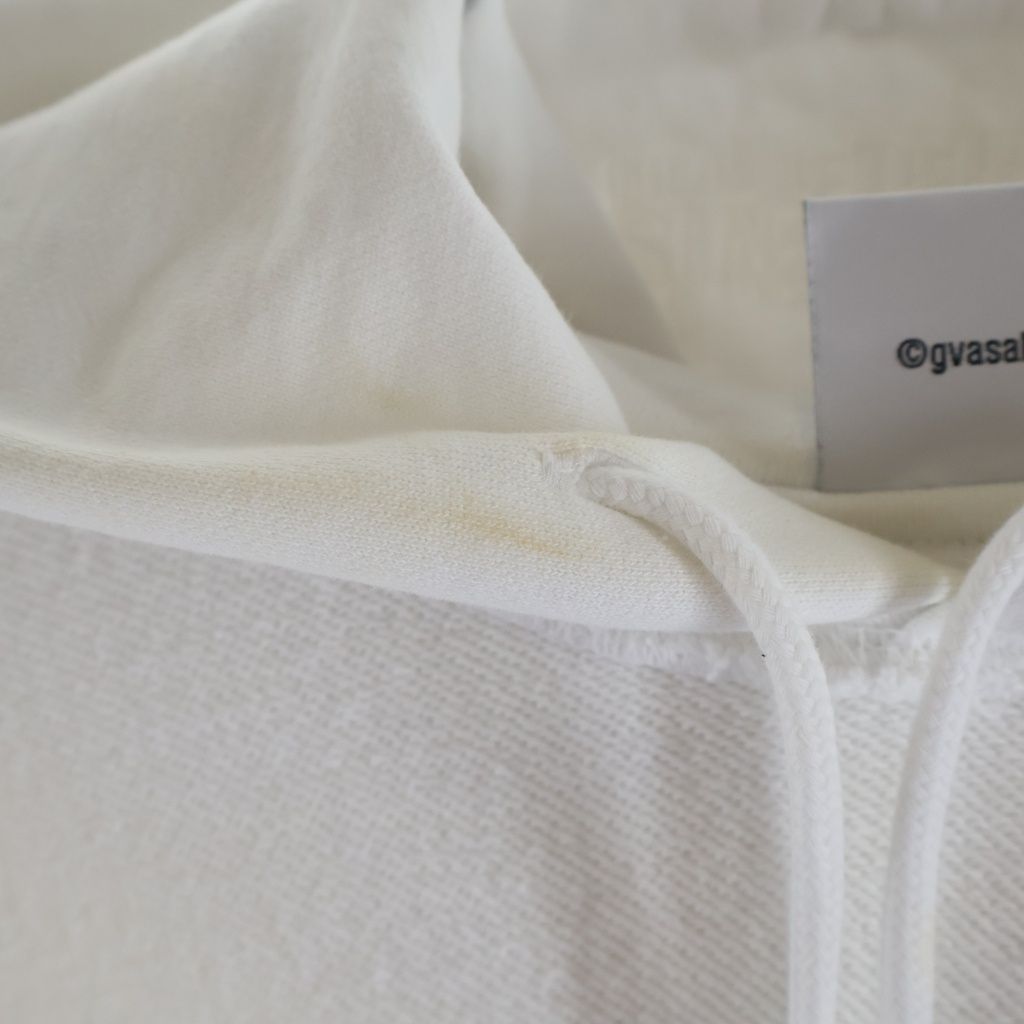 VETEMENTS (ヴェトモン) インサイド ロゴ デザイン プルオーバー