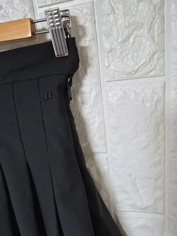 J.LINDEBERG(J.リンドバーグ) 正規品 レディース ゴルフスカート ピンタック XS
