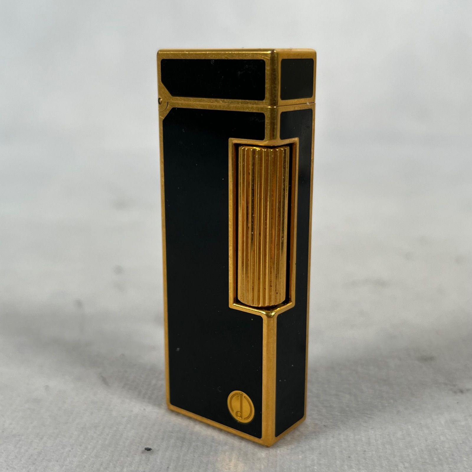 【管2607-418】火花確認済☆ dunhill ダンヒル ライター ブラック×ゴールド カラー 中古品 現状渡し