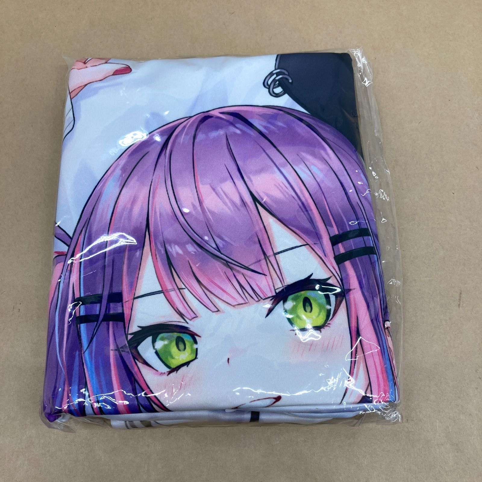 正規品 ホロライブ 常闇トワ 誕生日記念2021 抱き枕カバー　Guchico 未開封品 ホロライブ 常闇トワ 誕生日記念2021 抱き枕カバー Guchico