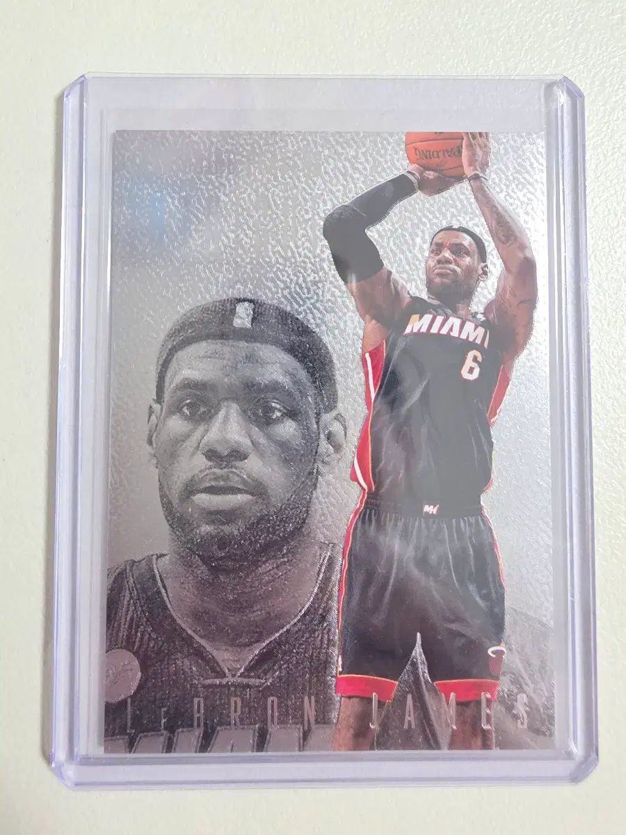2013 - 14 nba レブロン ジェームス カード 出品 マイアミヒート 7,928円