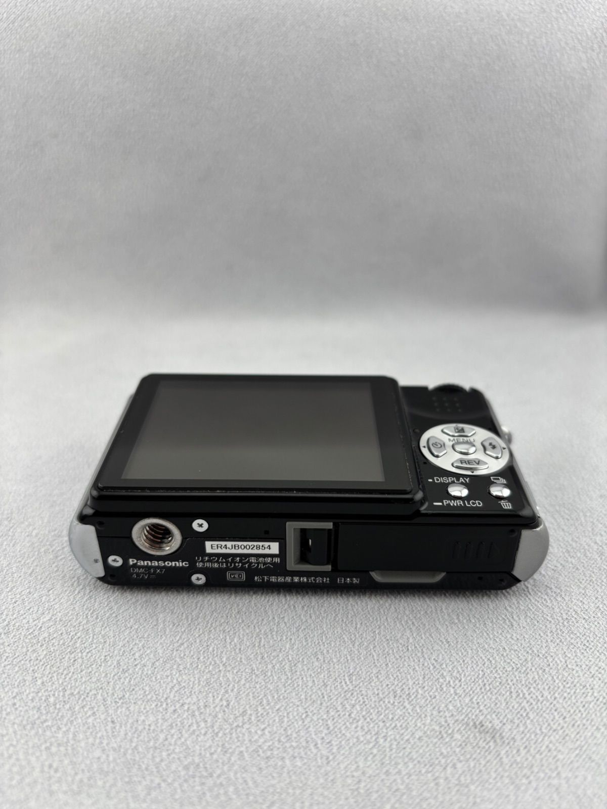Panasonic Lumix FX7 ブラック 美品動作確認済みすぐ使えます！ 2126【美品、動作確認済み】 Panasonic LUMIX DMC-FX7 ブラック