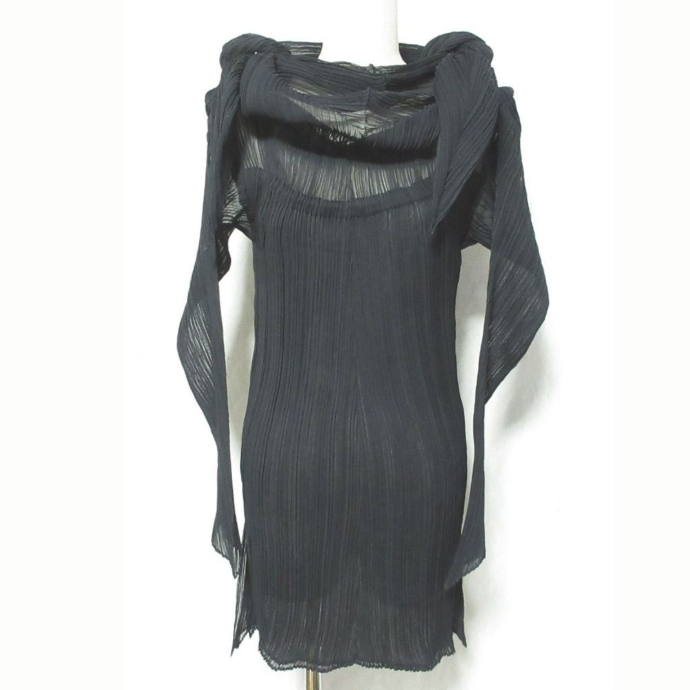 美品 ISSEY MIYAKE FETE イッセイミヤケフェット プリーツ ブラウス カットソー IF54FJ736 サイズ3 ブラウス レディース 古着 中古 USED