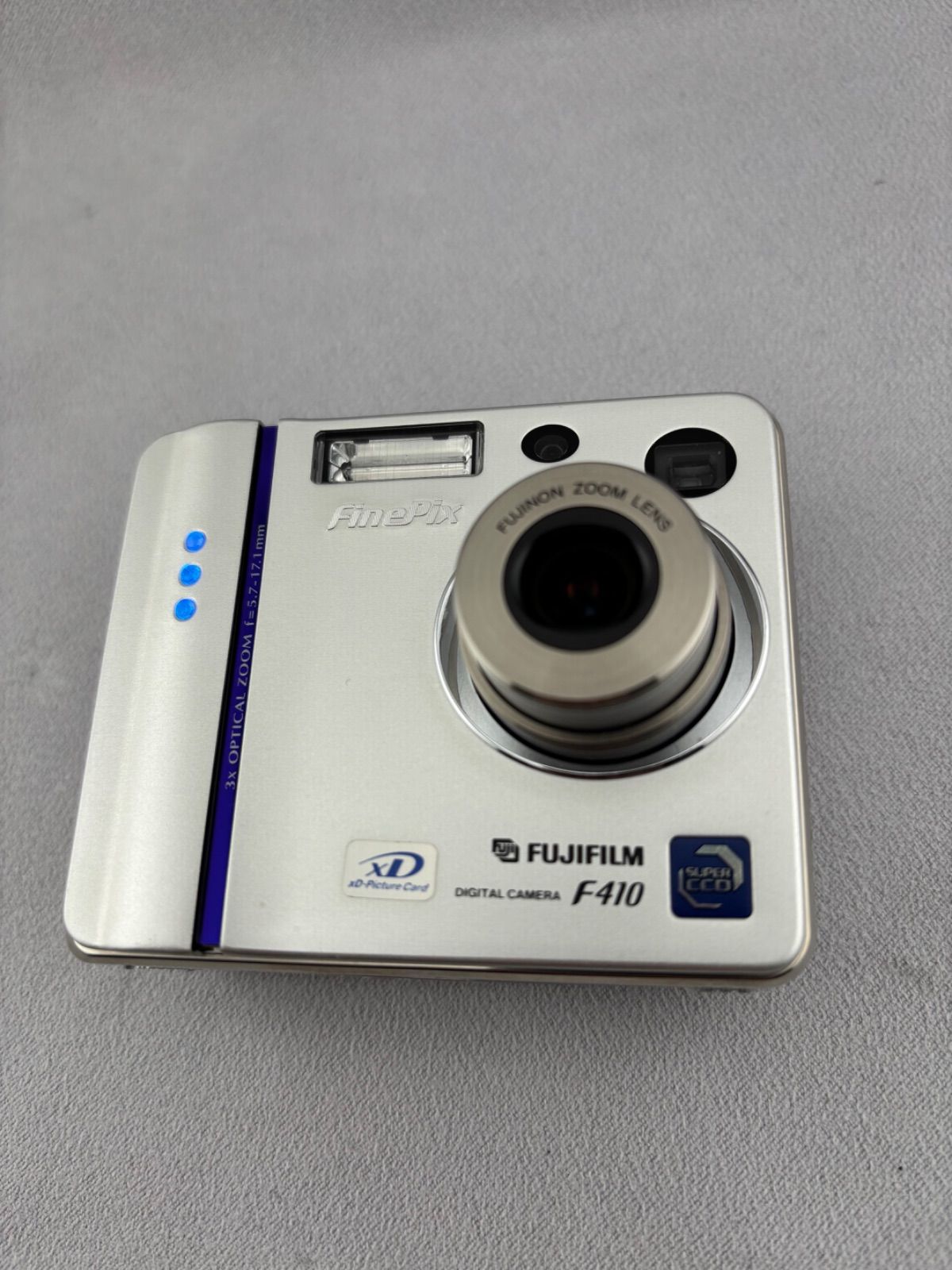 2105【美品、動作確認済み】 FUJIFILM FinePix F410 シルバー 富士