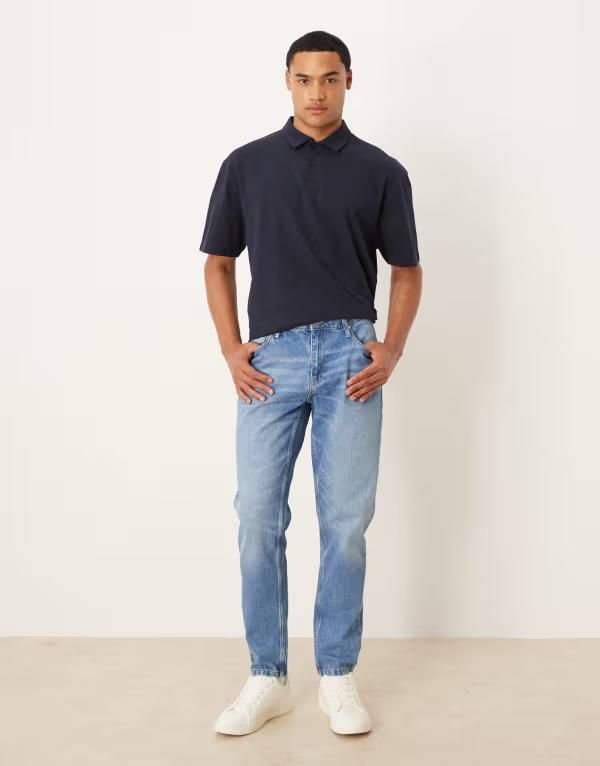 エイソス メンズ ボトムス デニムパンツ ジーンズ ASOS DESIGN tapered jeans in light wash BLUE ブルー