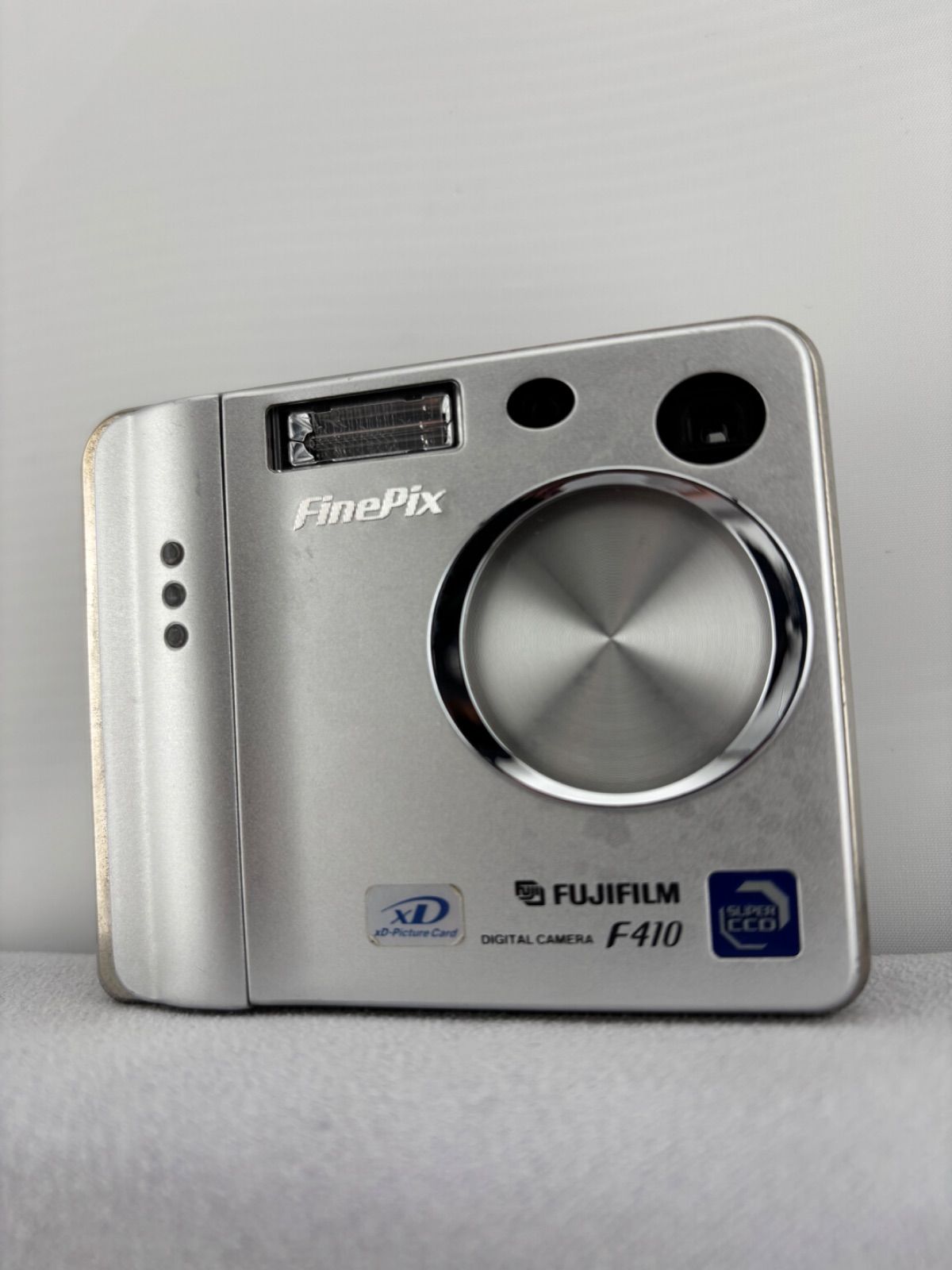 2106【動作確認済み】 FUJIFILM FinePix F410 シルバー ファインピクス