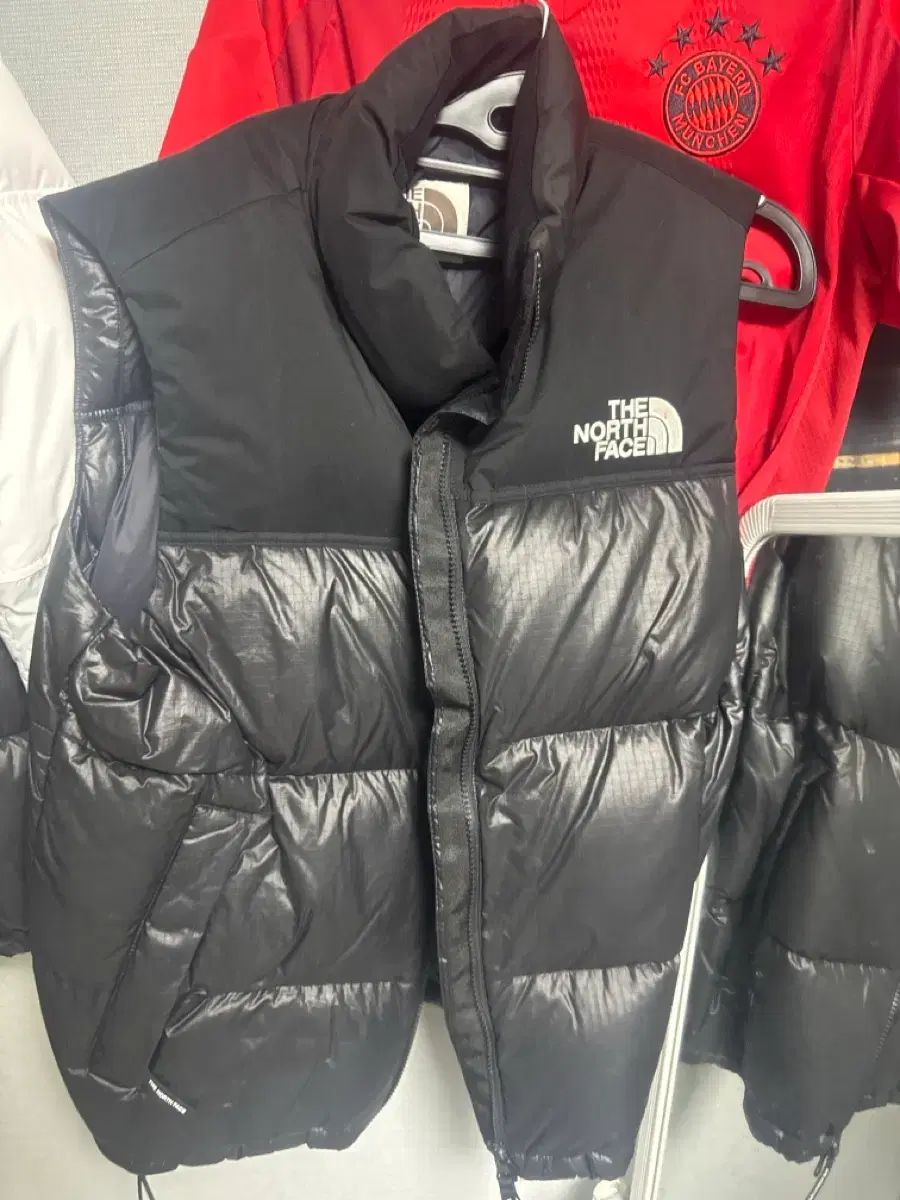 THE NORTH FACE ザノースフェイス ヌプシ ダウンベスト ブラック