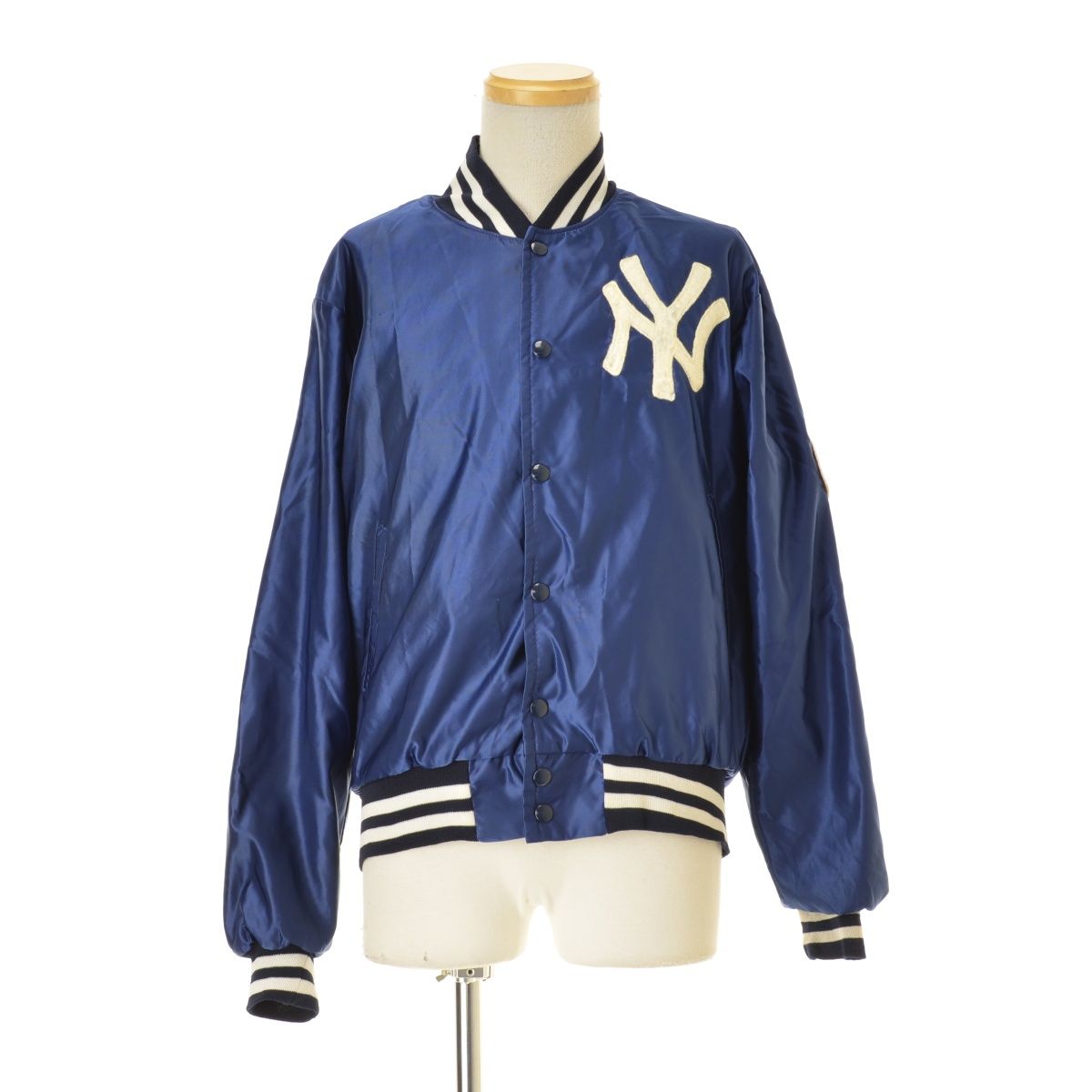 【VINTAGE】80s〜90s MLBオフィシャル ニューヨークヤンキースベースボールジャケット