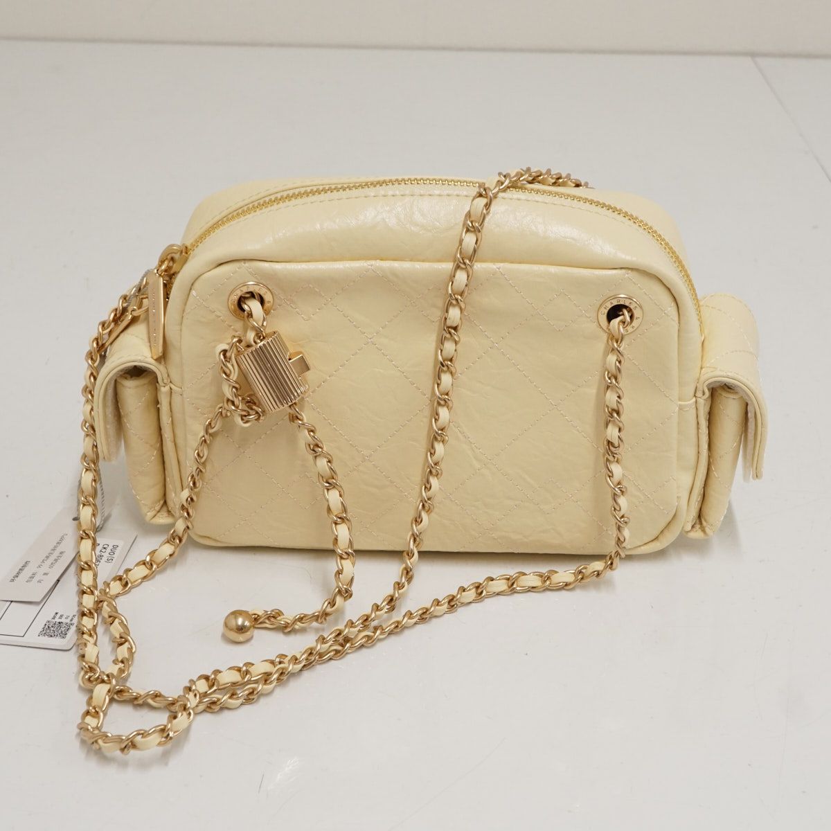 新品】CHARLES & KEITH チャールズ アンド キース Duo ドゥオ キルト