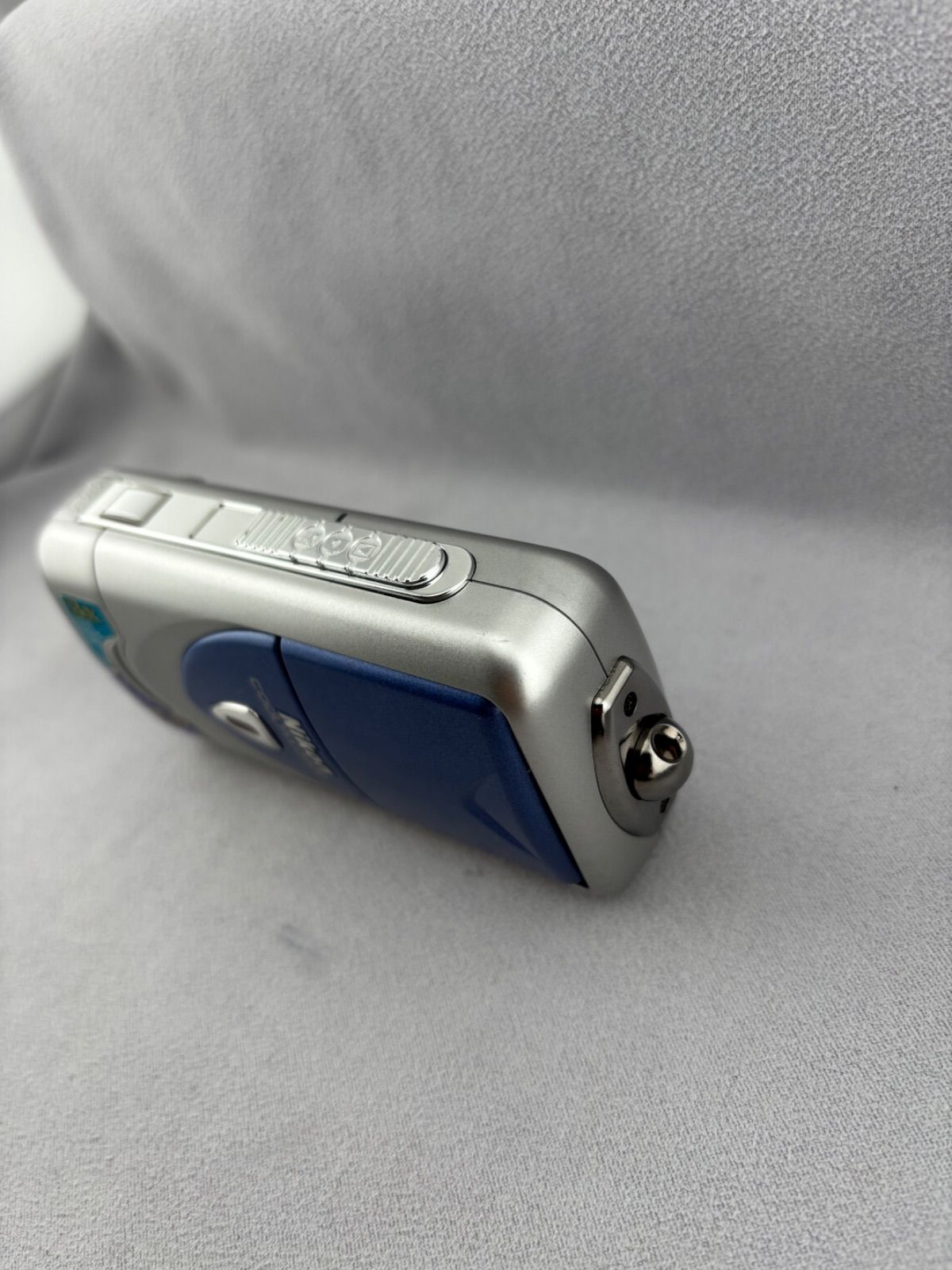 2113【美品、動作確認済み】 NIKON COOLPIX E2500 ブルー ニコン