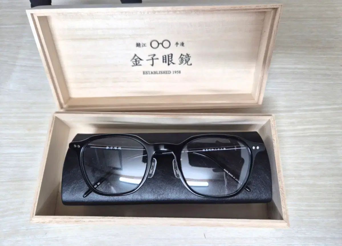金子眼鏡 ka52 ブラック 新品