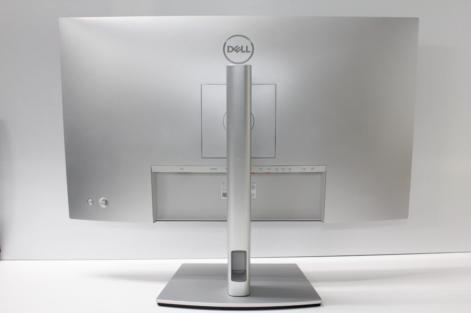 【超メルカリ市価格】DELL 4Kモニター U2723QE Dell/4K液晶モニター/U2723QE/27インチ ⑥ - メルカリ