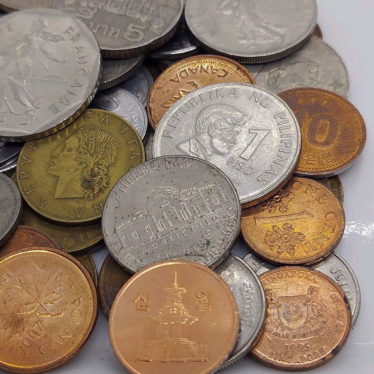 Ta*❀٭　古銭　外国コイ　海外　外貨　旧硬貨　まとめ売り 外国コイン まとめて 約0.25kg(252g) 海外硬貨 古銭 アメリカ