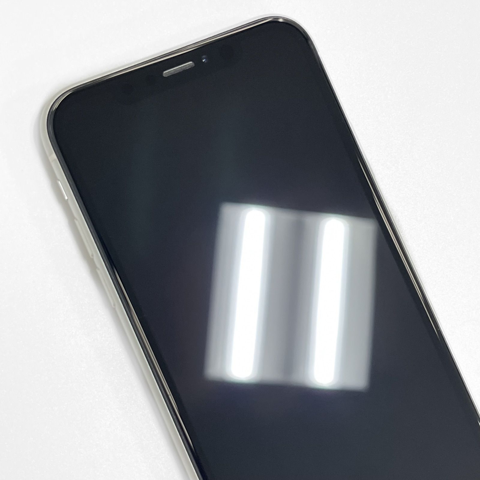 中古】iPhoneXR 64GB バッテリー95％ ホワイト docomo 本体 XR [0190