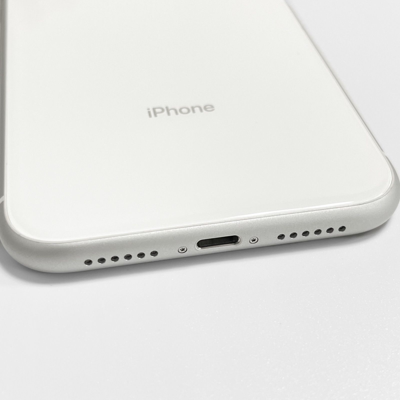 中古】iPhoneXR 64GB バッテリー95％ ホワイト docomo 本体 XR [0190