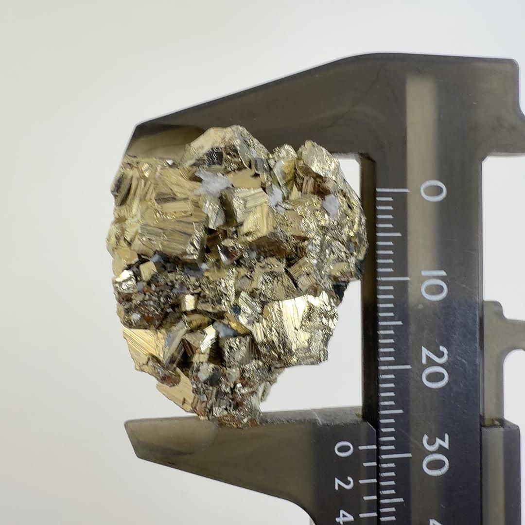 E35998】 黄鉄鉱 パイライト pyrite ペルー 天然石 鉱物