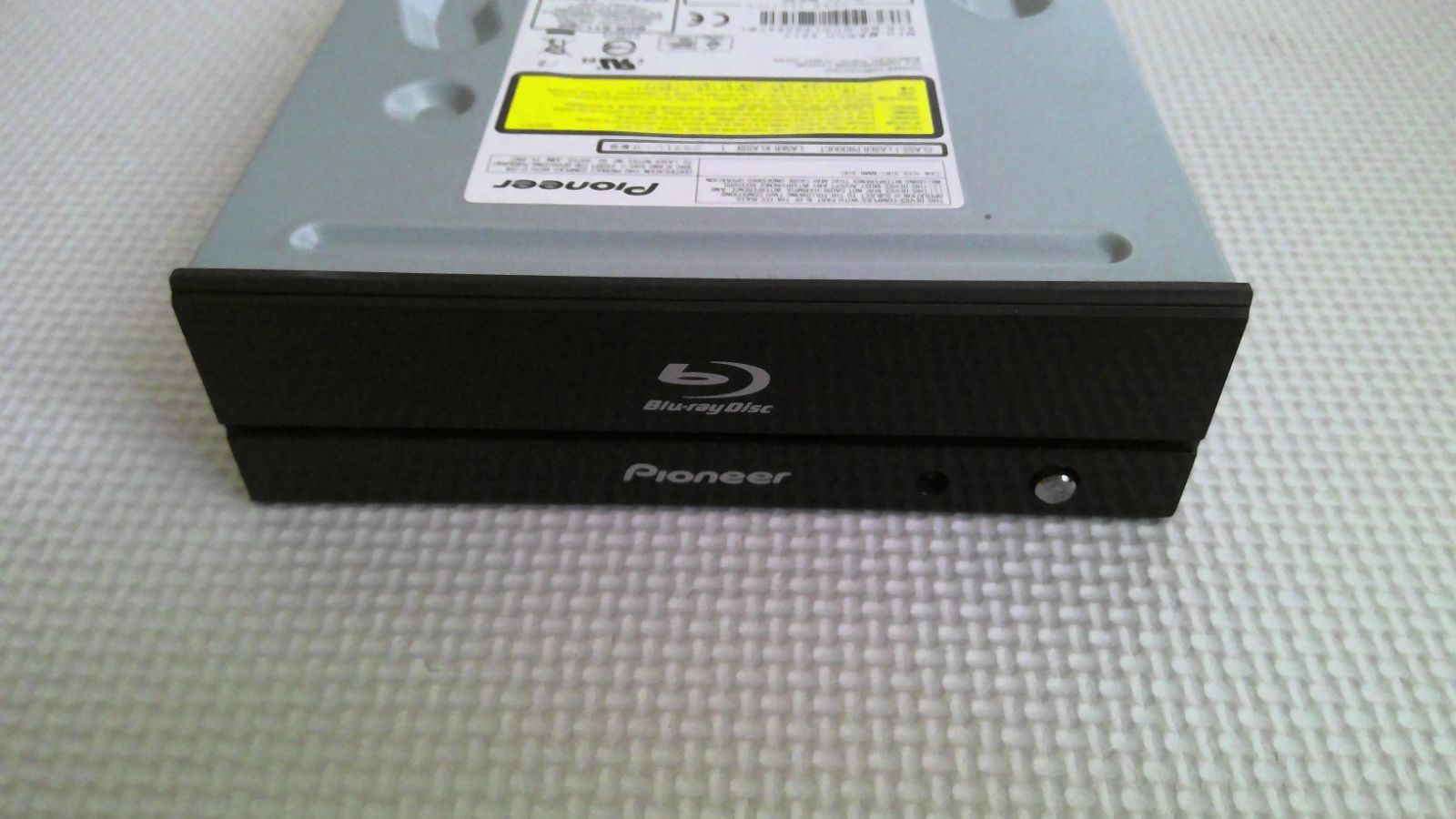 Pioneer BDR-121bk 内蔵型光学ドライブ A1-1-0139】Pioneer BDR-S11JBK 内蔵BDドライブ - メルカリ