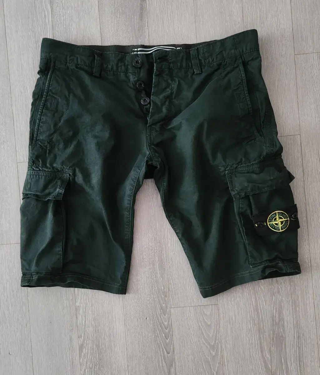 STONE ISLAND ストーンアイランド カーゴ ハーフパンツ // STONE ISLAND ストーンアイランド ガーメントダイング カーゴパンツ