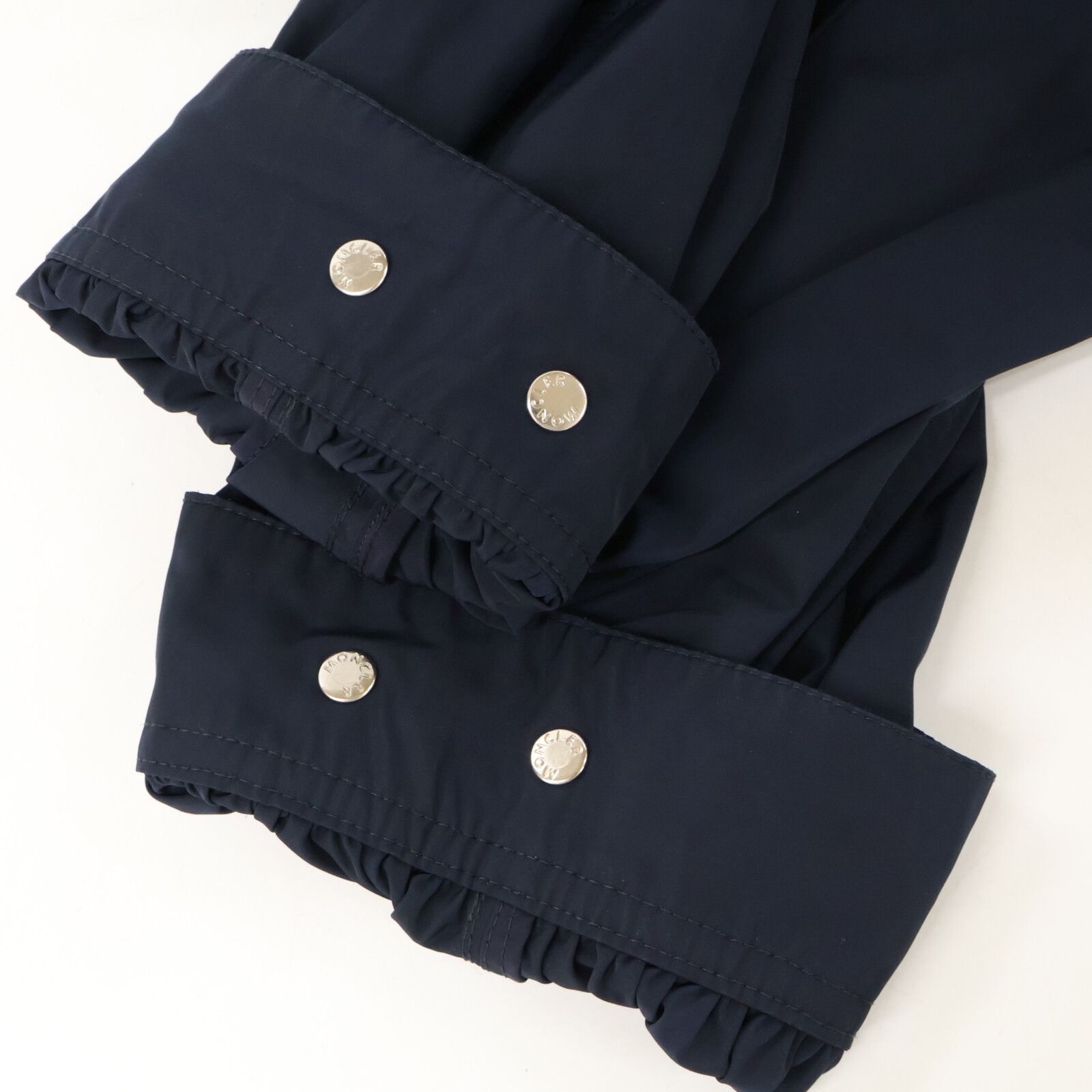 MONCLER モンクレール ENET SHORT PARKA ジップアップ ナイロン