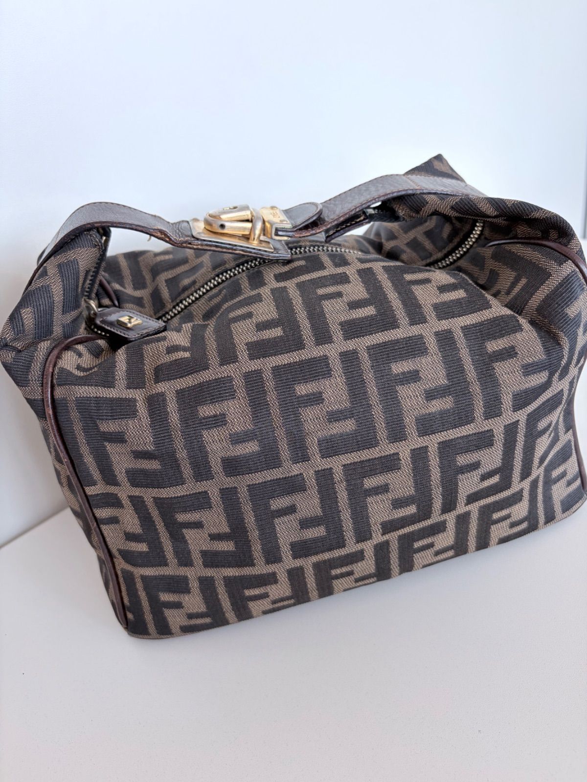 FENDI フェンディ ズッカ柄 バニティバッグ ハンドバッグ