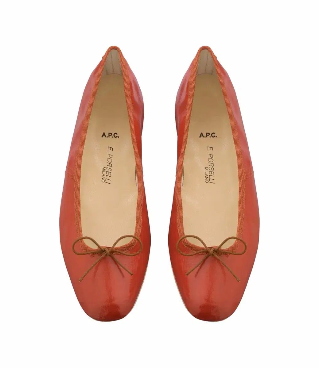 A.P.C. アー・ペー・セー ポセルリ フラットシューズ