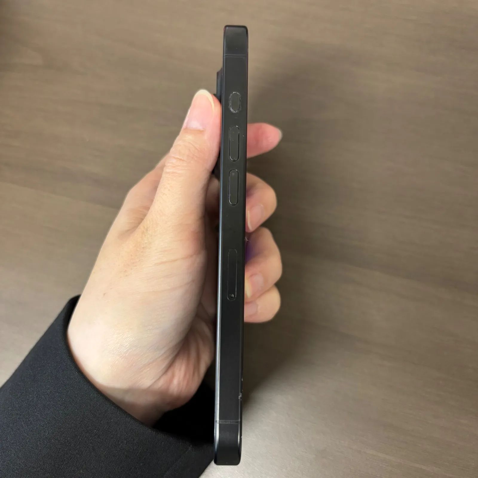 iPhone 15 Pro 512GB ブラックチタニウム ジャンク - メルカリ
