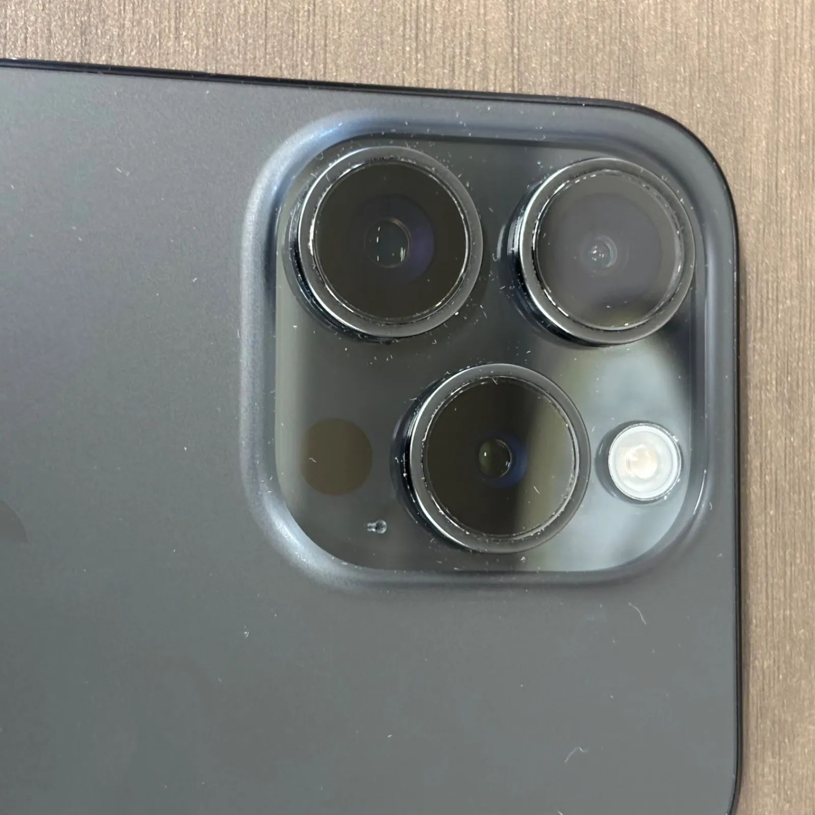 iPhone 15 Pro 512GB ブラックチタニウム ジャンク - メルカリ