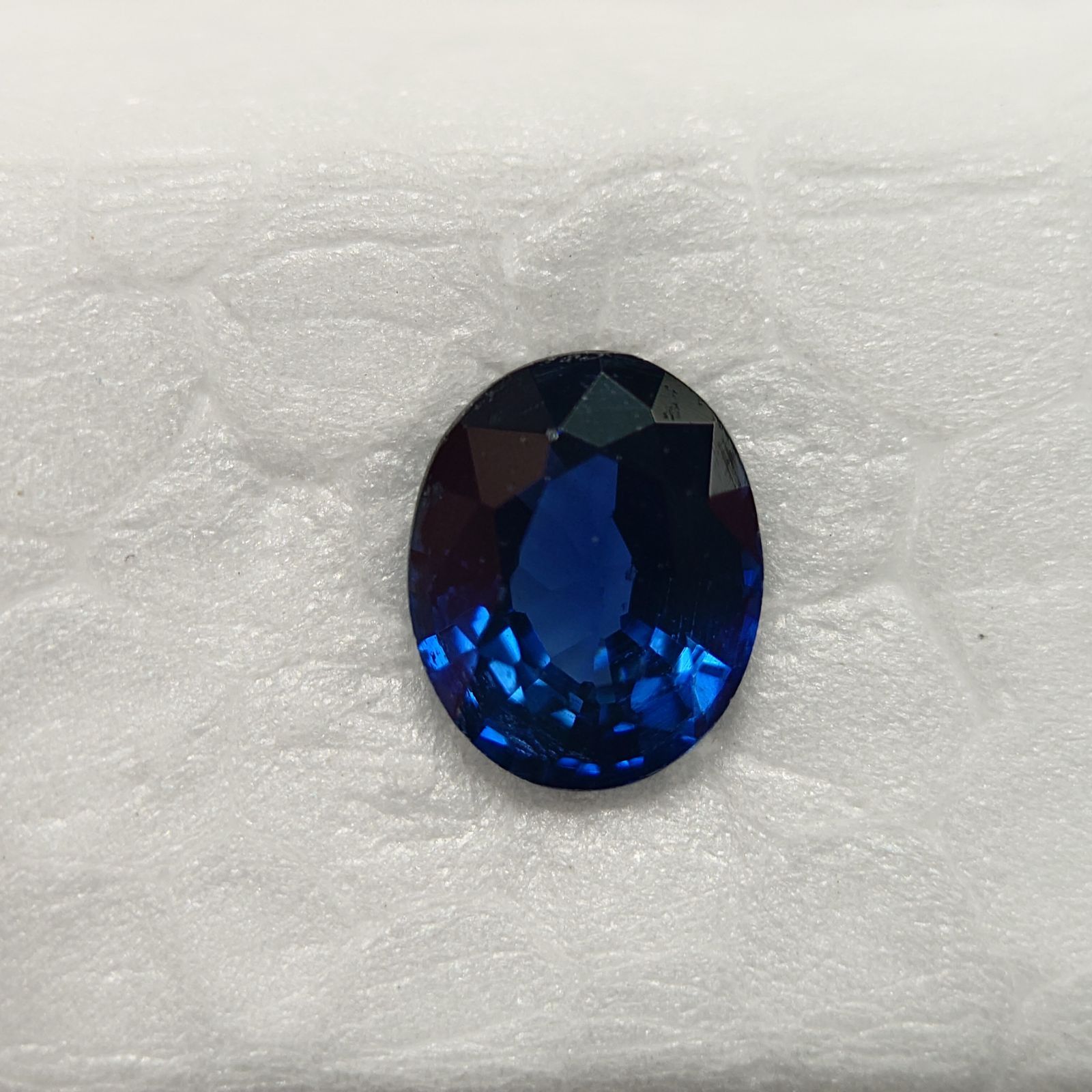 天然サファイア 0.46ct 約5.0mmｘ4.0mmｘ2.4ｍｍ ジュエリー外し s0023