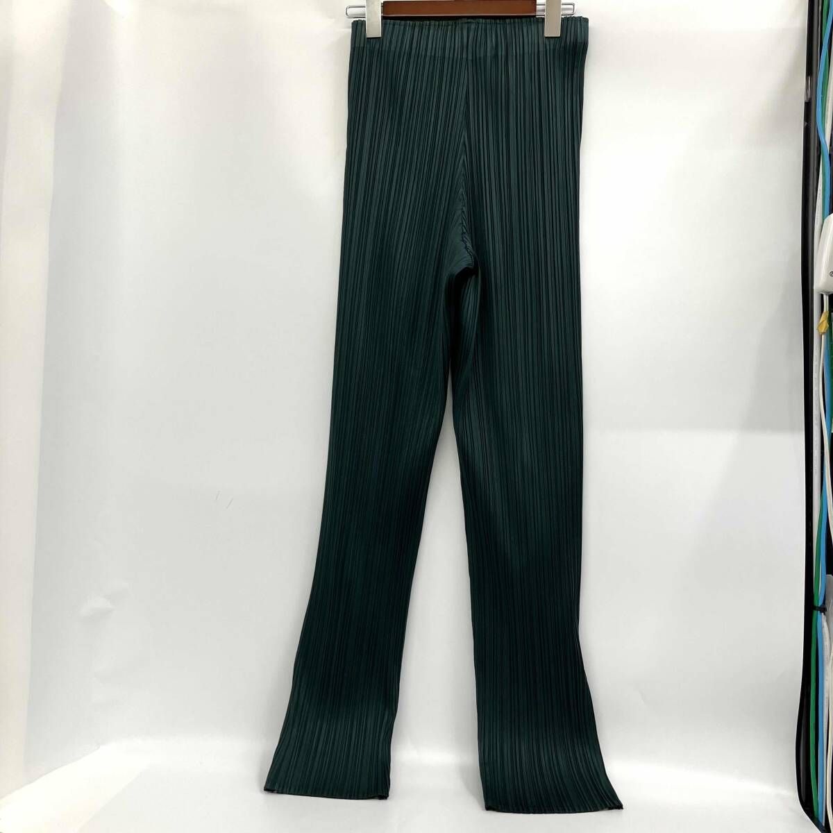 PLEATS PLEASE/プリーツプリーズ／パンツ／グリーン／PP13-JF306／サイズL／春夏